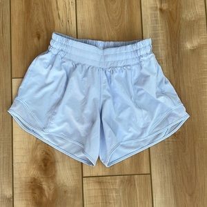 Lululemon Hotty Hot 4” Shorts